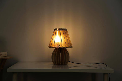Design-Lampe aus Naturholz  Tischlampe Abiya Holz Ambiente
